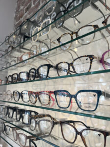 Lunettes de vues optiques, regards optique